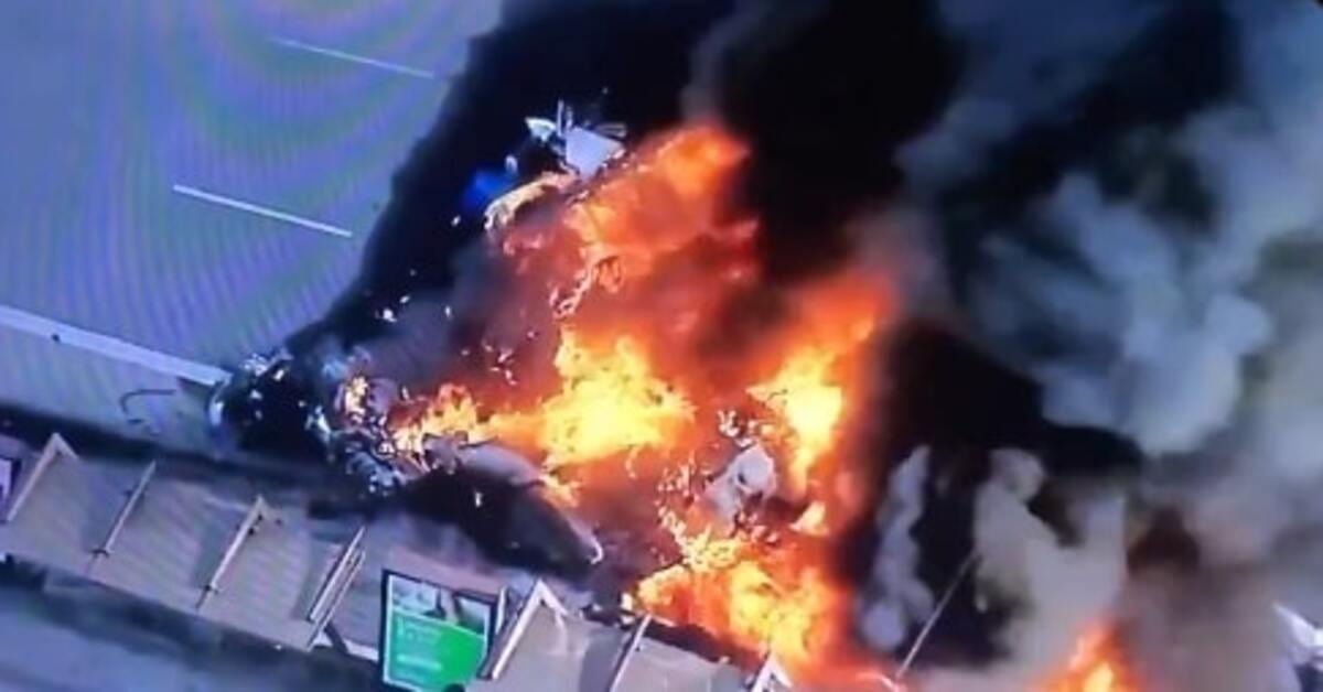 Brezilya’da uçak kazası: Uçak otoyola düştü